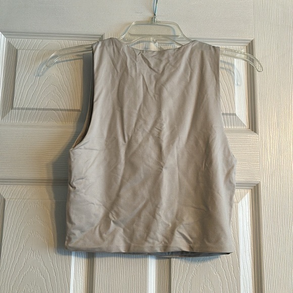 Light gray cropped top - Picture 5 of 5